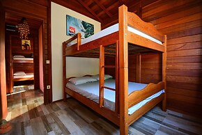 Casa à Beira Mar no Ribeirão -SDI012