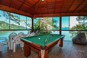 Casa à Beira Mar no Ribeirão -SDI012