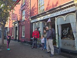 The Unicorn Hotel