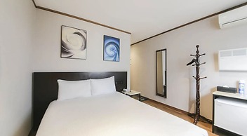Sunland Hotel