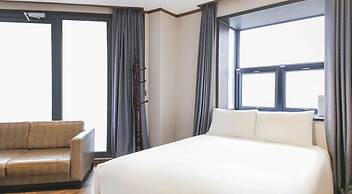 Sunland Hotel