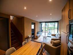 Mountain-view Eco-friendly Cottage