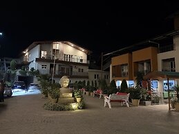 CDS Luxury Homestay Shimla