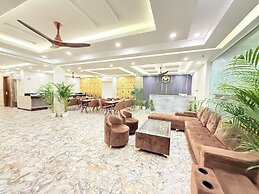 The Prominence Hotel Greater Noida