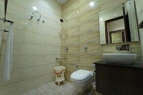 Hotel SS Royal