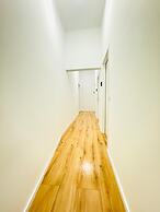 Elegant 4BR Apt Near Westbahnhof