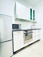 Elegant 4BR Apt Near Westbahnhof