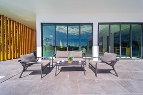 Luxury 5 Bedroom Pool Villa KH-C1