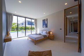 Luxury 5 Bedroom Pool Villa KH-C1