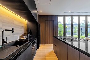 3BR Super Modern Pool Villa V263