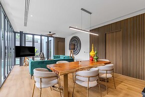 3BR Super Modern Pool Villa V263