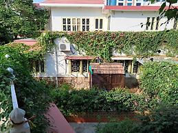 Vijaya's Homestead