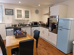The Coach House- Canonbie
