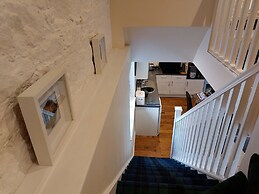 The Coach House- Canonbie