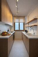 Reya Suites