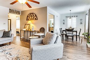 Walk to Park & Cafe: Cozy Indianapolis Getaway