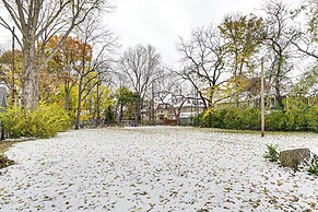 Walk to Park & Cafe: Cozy Indianapolis Getaway