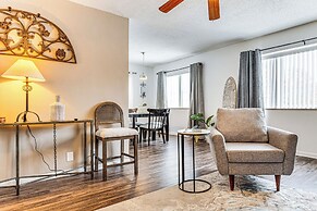 Walk to Park & Cafe: Cozy Indianapolis Getaway