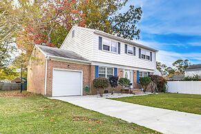 Near Beaches, Base & Bay! Hampton Home w/ Backyard