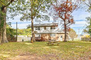Near Beaches, Base & Bay! Hampton Home w/ Backyard
