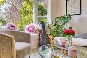 Work & Relax! Updated Walnut Creek Home w/ Office