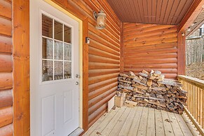 Greenbrier River On-site! Modern-rustic Log Cabin