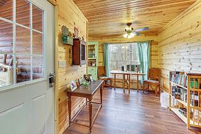 Greenbrier River On-site! Modern-rustic Log Cabin