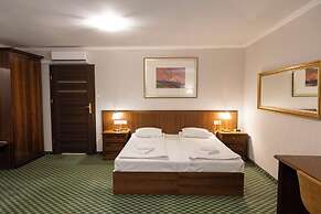 Noclegi Hit Rooms & Apartments