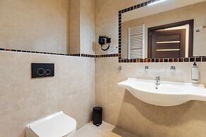 Noclegi Hit Rooms & Apartments