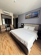 Novelty Hotel