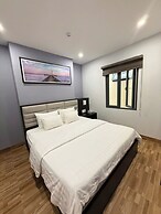 Novelty Hotel