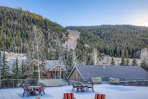 2747 Slopeside Studio
