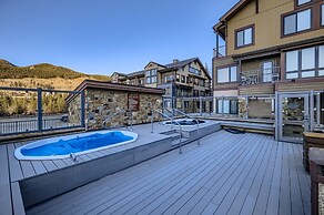 2747 Slopeside Studio