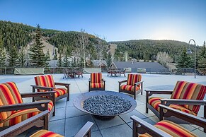 2747 Slopeside Studio