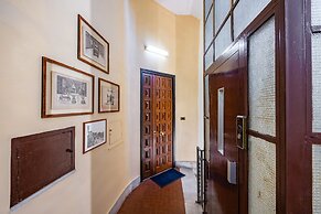 Elite Art Palace by Napoliapartments