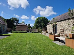 Secret Garden Cottage