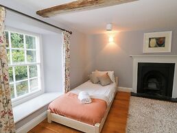 Secret Garden Cottage