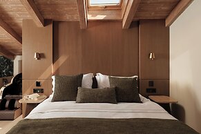Ceci Suites