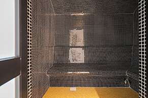 BMJ sleek homes