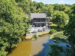 2 Streamside