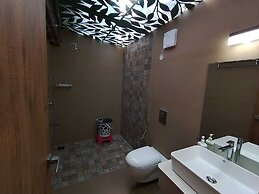 SHETTAR'S KUSUM RESORT