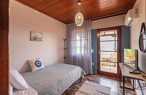 Villa Psani Beachfront Escape With Garden