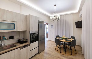 Villa Psani Beachfront Escape With Garden