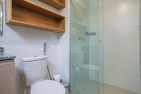 Apto com Garagem e Academia pr Ximo ao Villa-lobos
