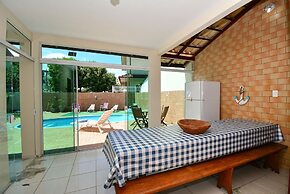 Casa com piscina a 250m da Praia PLH006