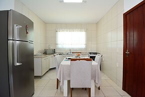 Casa com piscina a 250m da Praia PLH006