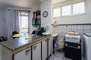 Apto Pet Friendly com Garagem na Enseada Azul