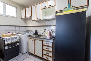 Apto Pet Friendly com Garagem na Enseada Azul