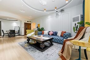 Baihong Riverview Drone Show Apartment