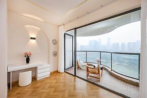 Baihong Riverview Drone Show Apartment